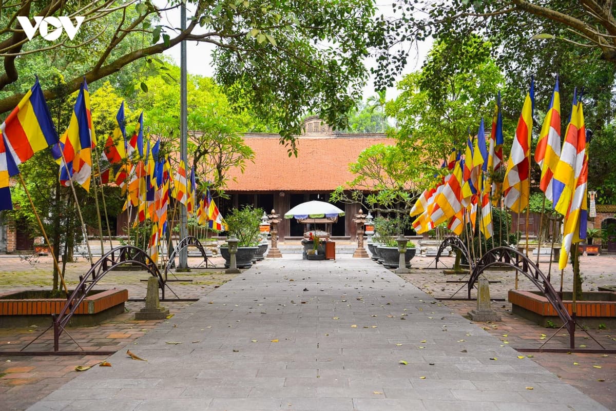 Tour Du Lịch Chùa Vĩnh Nghiêm - Chùa Bổ Đà 1 Ngày ảnh 2